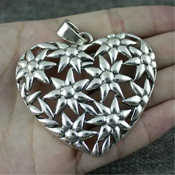 WYSIWYG 1pcs/lot 72x67mm Flowers Heart Charms Pendant For Jewelry Making Antique Silver Color Alloy Charms
WYSIWYG 1pcs/lot 72x67mm Flowers Heart Charms Pendant For Jewelry Making Antique Silver Color Alloy Charms