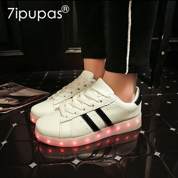 7ipupas Size 25-44 Black white line Luminous Sneakers USB Children Shoes With Led Light Up For Kids Boys Girls Growing sneaker
7ipupas Size 25-44 Black white line Luminous Sneakers USB Children Shoes With Led Light Up For Kids Boys Girls Growing sneaker
