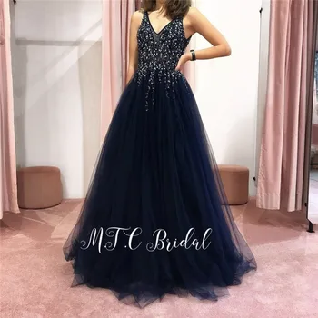 Graceful Navy Blue Pearls Long Evening Dress 2019 Floor Length V Neck Illusion Tulle Prom Gowns Custom Made Arabic Party Dresses
Graceful Navy Blue Pearls Long Evening Dress 2019 Floor Length V Neck Illusion Tulle Prom Gowns Custom Made Arabic Party Dresses