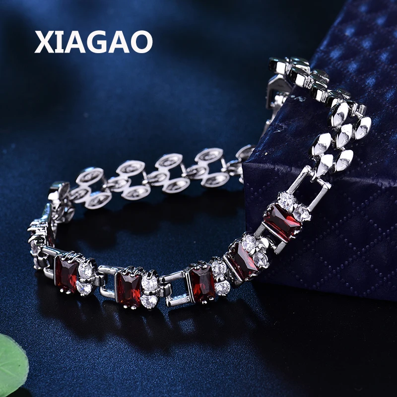 XIAGAO Luxury Bracelet Link Chain For Women Red & White Squre Rhinestone Shining AAA Cubic Zircon L175
XIAGAO Luxury Bracelet Link Chain For Women Red & White Squre Rhinestone Shining AAA Cubic Zircon L175