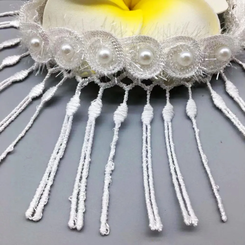 200Pcs Soluble White Pearl Rose Flowers Embroidered Fringe Tassel Lace Trim Ribbon Fabric Sewing Craft Wedding Dress Decoration
200Pcs Soluble White Pearl Rose Flowers Embroidered Fringe Tassel Lace Trim Ribbon Fabric Sewing Craft Wedding Dress Decoration