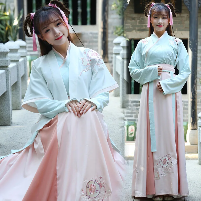 Chinese ancient clothing dress cosplay traditional women's hanfu dresses Spring folk style le costume traditionnel chinois
Chinese ancient clothing dress cosplay traditional women's hanfu dresses Spring folk style le costume traditionnel chinois