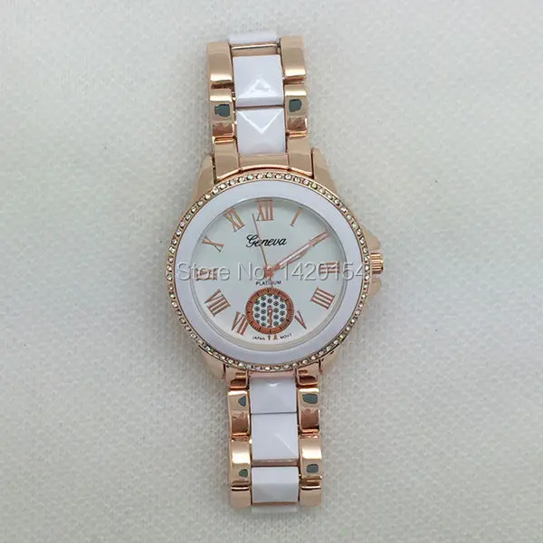 White Rose Gold Watch Women Luxury Brand Geneva Crystals Watches Mechanism
White Rose Gold Watch Women Luxury Brand Geneva Crystals Watches Mechanism