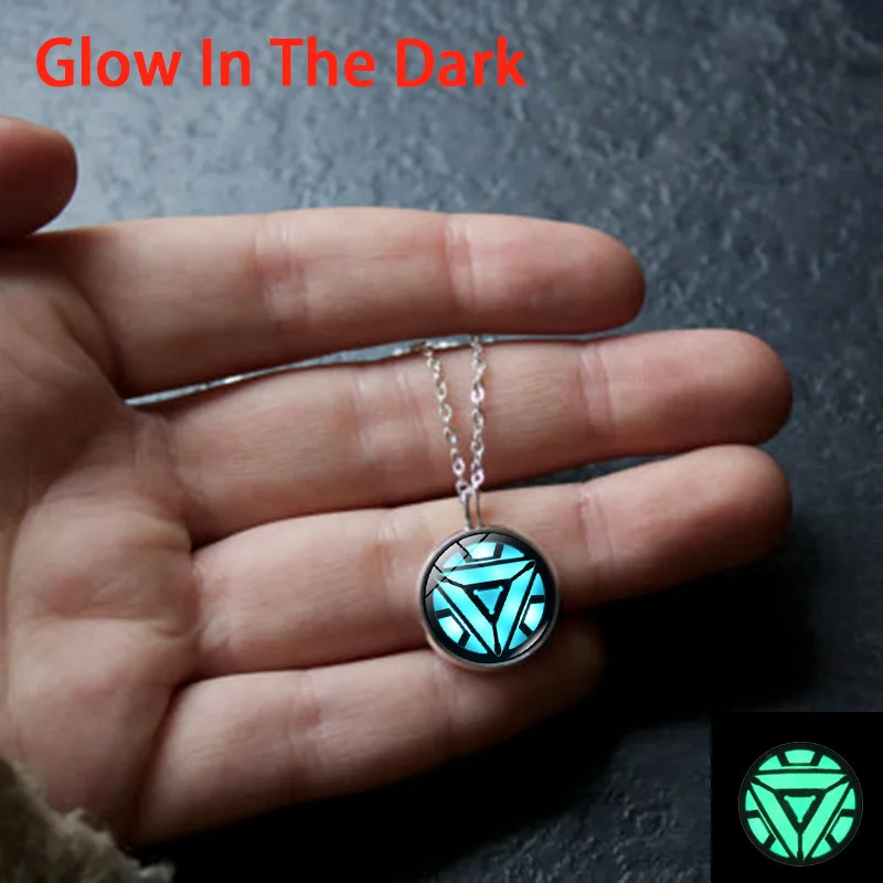 XUSHUI XJ Glow In The Dark Iron Man Arc Reactor Glass Cabochon Pendant necklace Silver Plated Jewelry luminous Necklace Women
XUSHUI XJ Glow In The Dark Iron Man Arc Reactor Glass Cabochon Pendant necklace Silver Plated Jewelry luminous Necklace Women