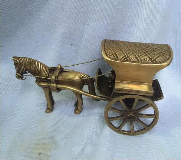 Antique miscellaneous collection of chariot Mara Mara chariot pure copper crafts decoration
Antique miscellaneous collection of chariot Mara Mara chariot pure copper crafts decoration