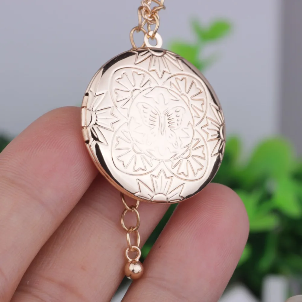 Elegant Butterfly Photo Frame Necklace Creative Can Put Photo Open and Close Necklaces Jewelry For Women YP2717
Elegant Butterfly Photo Frame Necklace Creative Can Put Photo Open and Close Necklaces Jewelry For Women YP2717