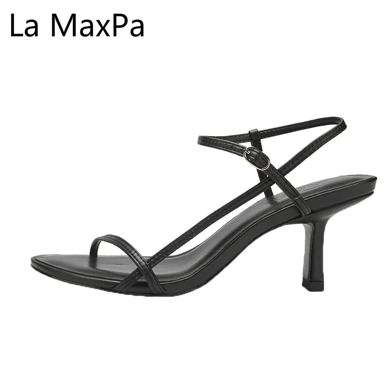 Spring Summer New Women Shoes Fashion Casual Pu Open-toed High-heele Sandals Slim-heeled Banquet Wedding Sandals
Spring Summer New Women Shoes Fashion Casual Pu Open-toed High-heele Sandals Slim-heeled Banquet Wedding Sandals