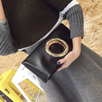 50pcs/lot New Vintage Women Foldable PU Leather Buchet Message bag Female Casual Tote Clutch Body Bag
50pcs/lot New Vintage Women Foldable PU Leather Buchet Message bag Female Casual Tote Clutch Body Bag