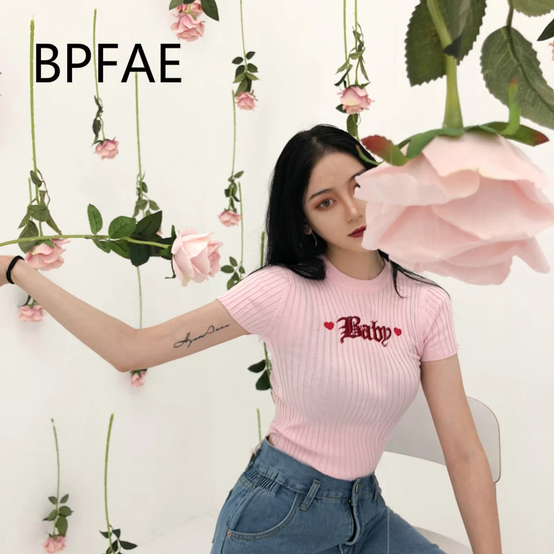 BPFAE Summer Lolita Women Crop Top Baby Embroidery Love Heart Short Sleeve O-neck Pink Knitted Tshirt Sweet Short T-shirt Femme
BPFAE Summer Lolita Women Crop Top Baby Embroidery Love Heart Short Sleeve O-neck Pink Knitted Tshirt Sweet Short T-shirt Femme