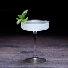 Frete grátis 4 pçs novo criativo plana sem chumbo cocktail vidro martini conjunto de vidro 4(China)