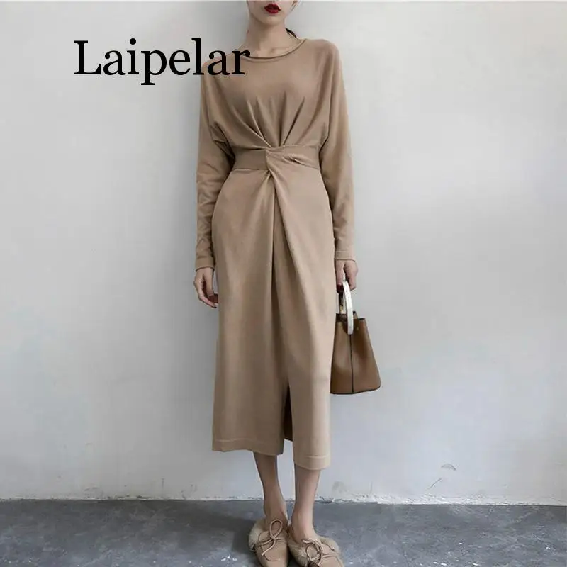 Laipelar 2019 Новое корейское короткое дизайнерское женское трикотажное платье с длинным рукавом и закрученным узлом на шнуровке, Осеннее длинное платье с разрезом, Бандажное платье
Laipelar 2019 Новое корейское короткое дизайнерское женское трикотажное платье с длинным рукавом и закрученным узлом на шнуровке, Осеннее длинное платье с разрезом, Бандажное платье