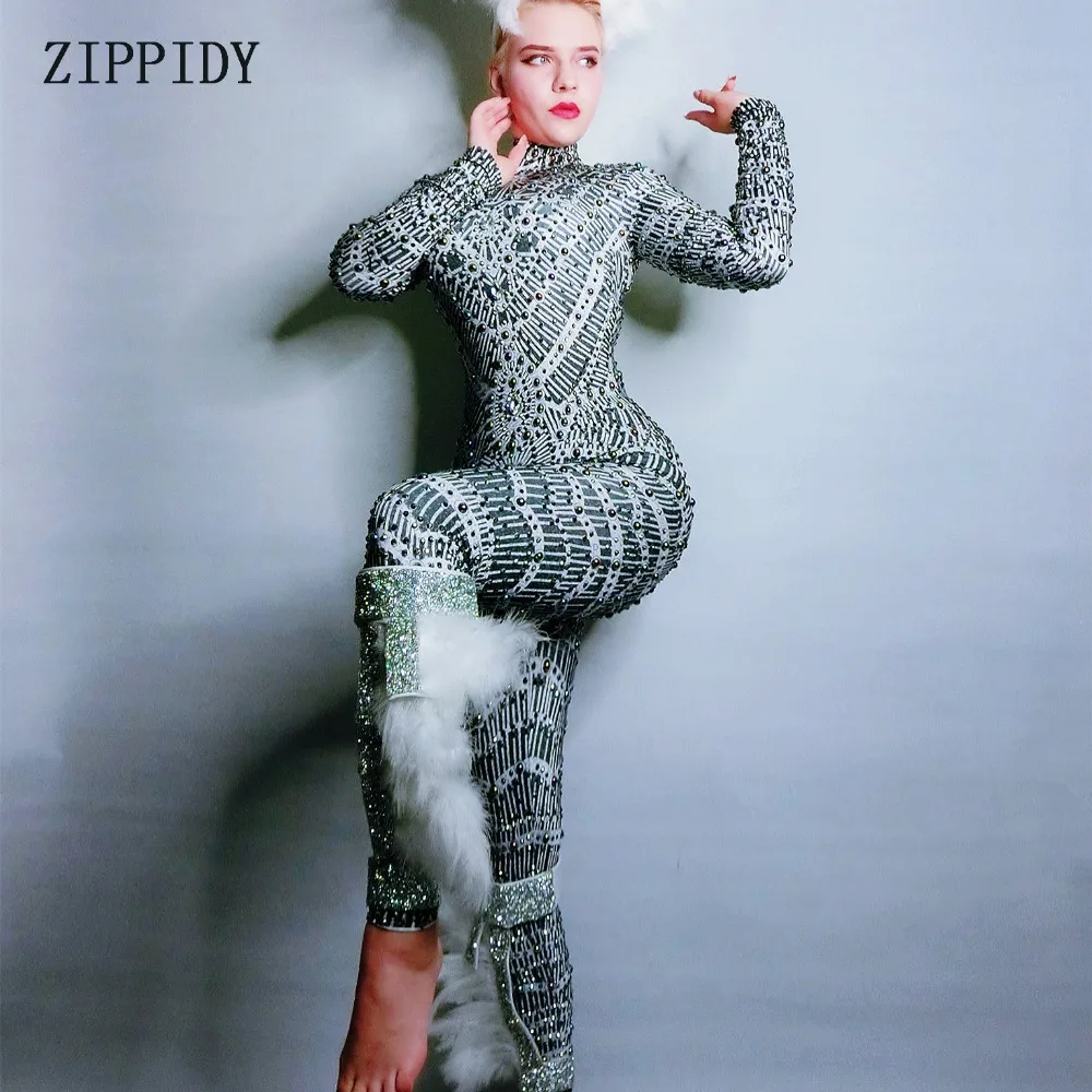 Black Gray Rhinestones Spandex Sexy Jumpsuit Women's Stage Performance Feather Outfit Nightclub Wear DJ Female Singer Clothes
Black Gray Rhinestones Spandex Sexy Jumpsuit Women's Stage Performance Feather Outfit Nightclub Wear DJ Female Singer Clothes