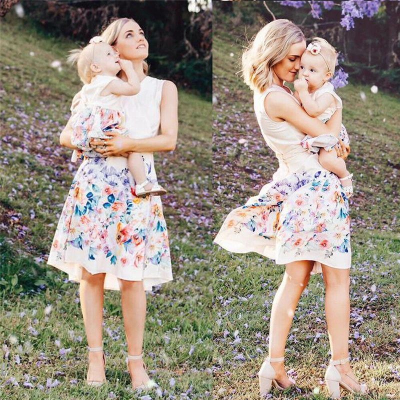New Family Matching Floral Dress Mother Daughter Summer Sleeveless Draped Bandage Dresses Women Girls Fashion Party Shein Dress
New Family Matching Floral Dress Mother Daughter Summer Sleeveless Draped Bandage Dresses Women Girls Fashion Party Shein Dress