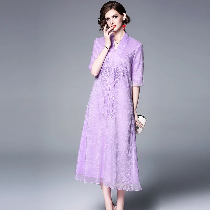 Summer Dress Plus Size S-XXL 2019 New Chinese Style Vintage Embroidered V-Neck Loose A-Line Elegant Dress Mid-Calf Length Purple
Summer Dress Plus Size S-XXL 2019 New Chinese Style Vintage Embroidered V-Neck Loose A-Line Elegant Dress Mid-Calf Length Purple