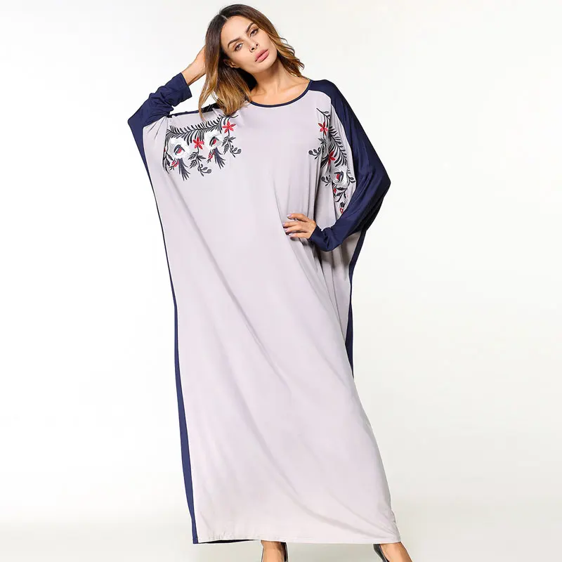 muslim dress floral embroidery women maxi abaya Autumn bat sleeve Kaftan loose UAE Dubai islamic arabic thoub robe gown VKDR1316
muslim dress floral embroidery women maxi abaya Autumn bat sleeve Kaftan loose UAE Dubai islamic arabic thoub robe gown VKDR1316