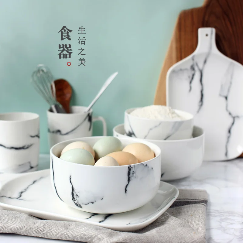 Lototo Japanese ceramic tableware bowl cup plate plate West creative household ceramic tableware chopsticks
Lototo Japanese ceramic tableware bowl cup plate plate West creative household ceramic tableware chopsticks