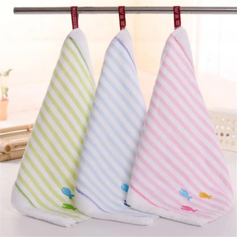 Soft And Comfortable Cotton Fish Pattern Baby Towel Baby Saliva Towel Bath Towel k\Kindergarten Special Towel
Soft And Comfortable Cotton Fish Pattern Baby Towel Baby Saliva Towel Bath Towel k\Kindergarten Special Towel