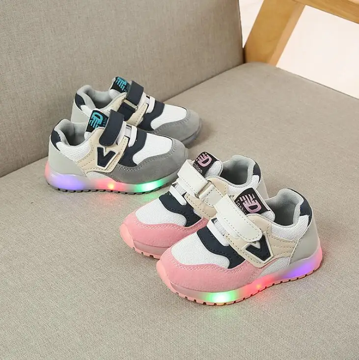 Chaussure Enfant Kids Shoes Spring Autumn Breather Children Shoes With Light Baby Boys Led Light Sport Shoes Girl Sneaker
Chaussure Enfant Kids Shoes Spring Autumn Breather Children Shoes With Light Baby Boys Led Light Sport Shoes Girl Sneaker