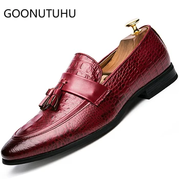 Fashion men's shoes casual leather loafers male red black slip on shoe man big size 38-47waterproof party shoes for men hot sale
Fashion men's shoes casual leather loafers male red black slip on shoe man big size 38-47waterproof party shoes for men hot sale