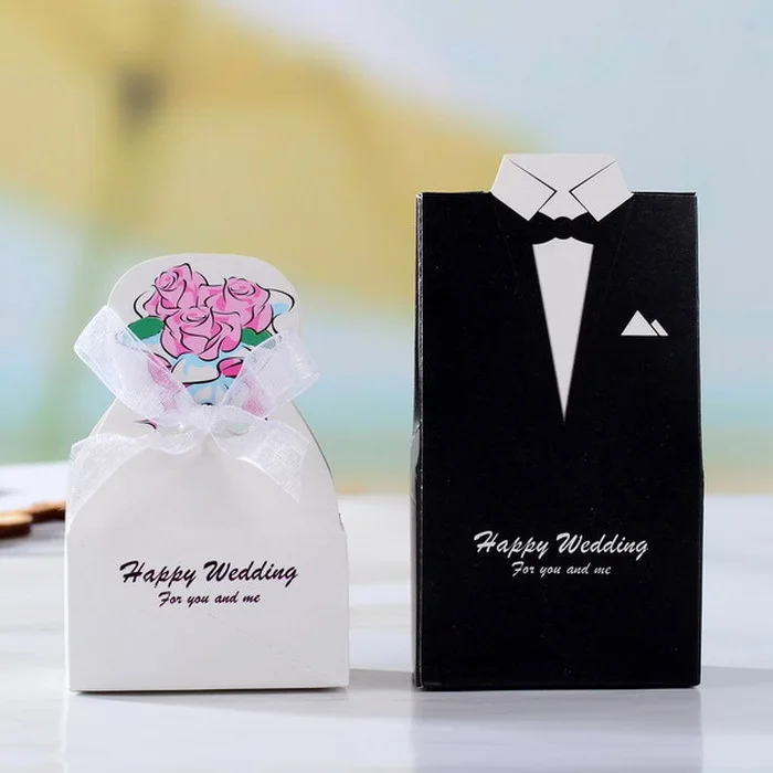 100PCS Wedding favor and gift bag bride and groom candy box wedding souvenir marriage supply candy box
100PCS Wedding favor and gift bag bride and groom candy box wedding souvenir marriage supply candy box