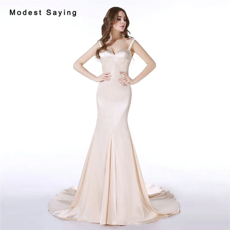 Sexy Simple Mermaid Crystal Evening Dresses 2017 with Straps Formal Women Long Party Prom Gowns vestidos madrinha de casamento
Sexy Simple Mermaid Crystal Evening Dresses 2017 with Straps Formal Women Long Party Prom Gowns vestidos madrinha de casamento