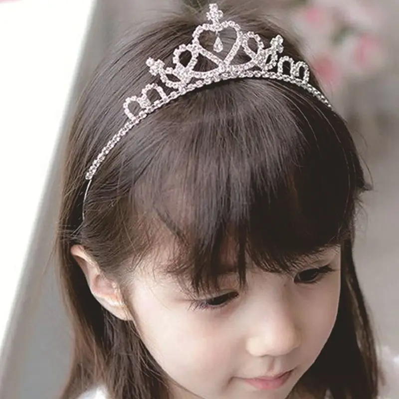 Children Girls Glitter Rhinestone Crown Hairgrip Princess Bow Small Hairpin Mini Tiara Hair Comb Clips Women Wedding Party Favor
Children Girls Glitter Rhinestone Crown Hairgrip Princess Bow Small Hairpin Mini Tiara Hair Comb Clips Women Wedding Party Favor