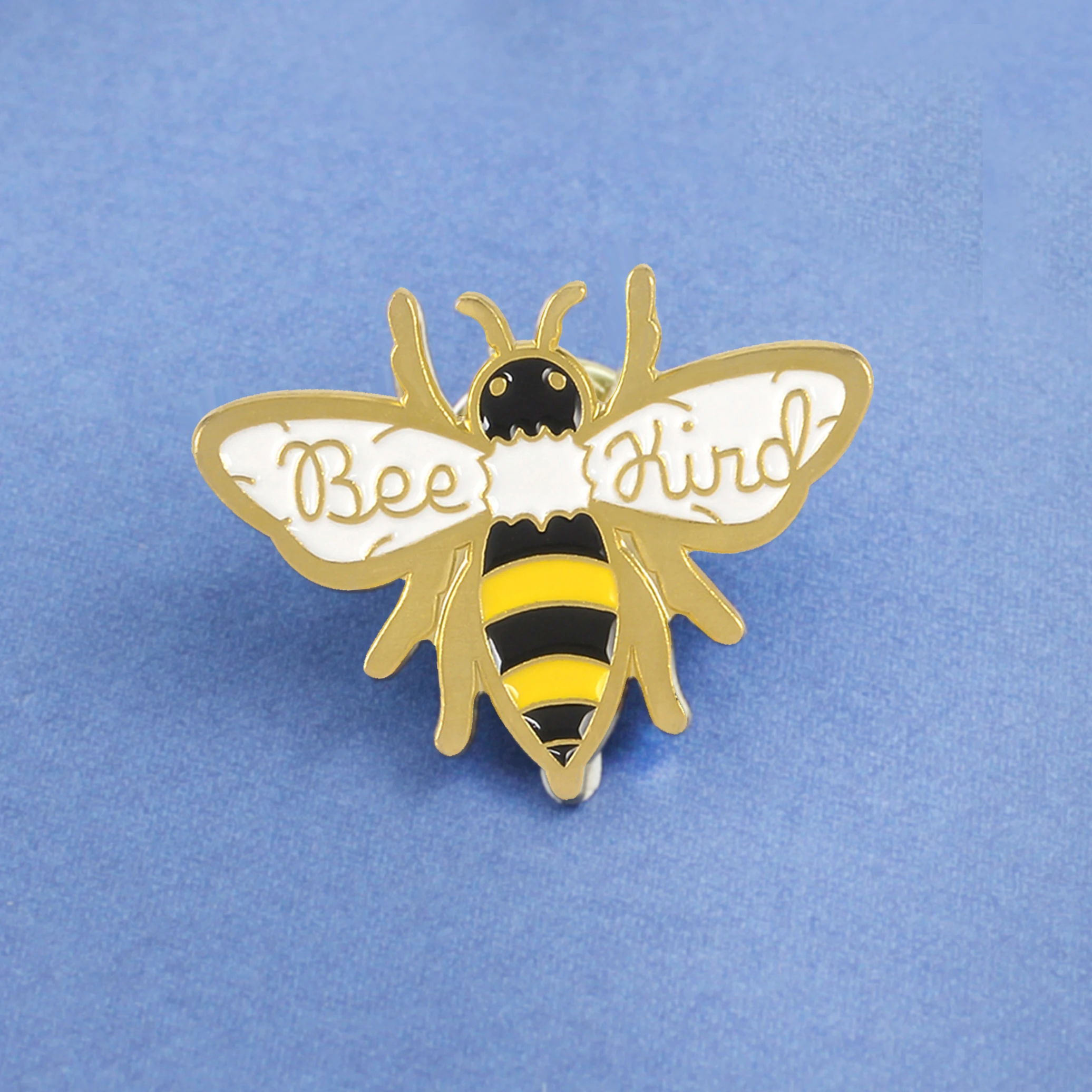 Fashion Bee kind Honeybee Bee Brooch for Women Enamel pins Animal insect badge be kind Bee pin brooch pins Jewelry Brooches gift
Fashion Bee kind Honeybee Bee Brooch for Women Enamel pins Animal insect badge be kind Bee pin brooch pins Jewelry Brooches gift