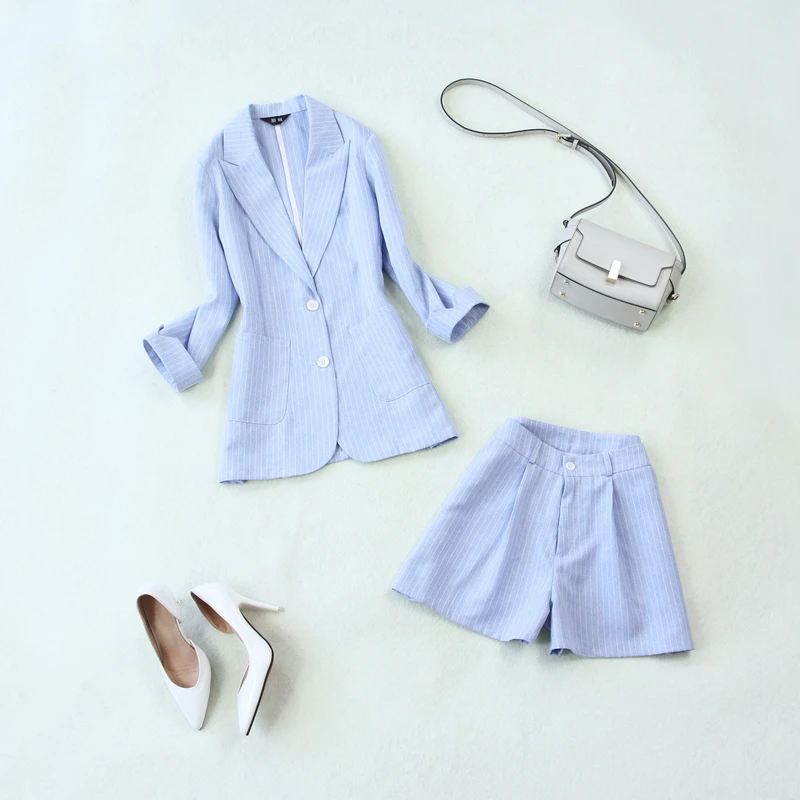 Set women's spring and summer new blue striped seven-point sleeveOLtemperament small suit + wide leg high waist shorts two-piece
Set women's spring and summer new blue striped seven-point sleeveOLtemperament small suit + wide leg high waist shorts two-piece