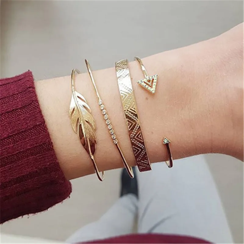 4Pcs/Set Rhinestone Gold Leaf Muliti-layer Bangles Set For Women Metal Open Bracelets 2019 New Trendy Fashion Beach Jewelry
4Pcs/Set Rhinestone Gold Leaf Muliti-layer Bangles Set For Women Metal Open Bracelets 2019 New Trendy Fashion Beach Jewelry