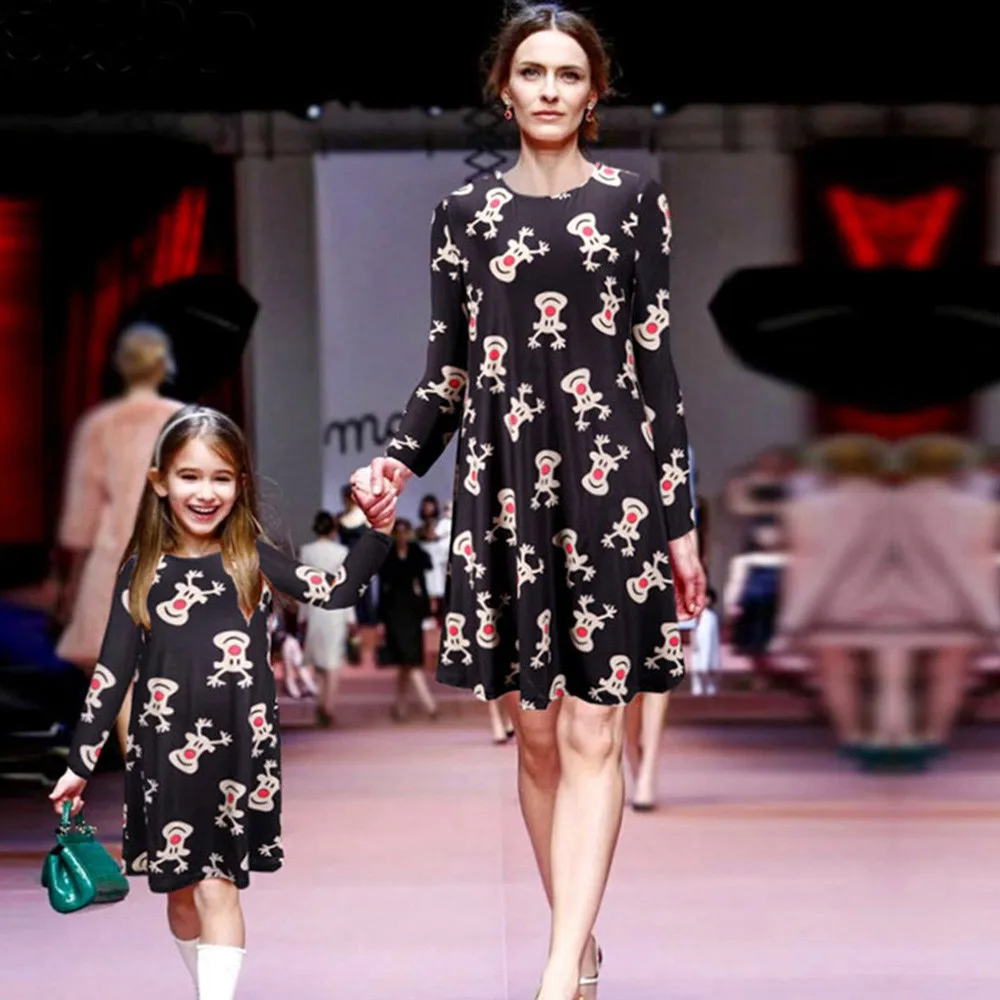 Baby T Shirt Christmas Mommy & Me Children Girls Long Sleeves Cartoon Animal Print Dress Children Tops Clothes
Baby T Shirt Christmas Mommy & Me Children Girls Long Sleeves Cartoon Animal Print Dress Children Tops Clothes