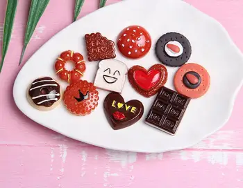wholesale 100PCS Kawaii Artificial resin bread chocolate doughnuts Miniatures DIY Decoration Center Crafts
wholesale 100PCS Kawaii Artificial resin bread chocolate doughnuts Miniatures DIY Decoration Center Crafts