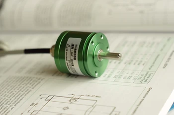 0-10V analog output angle sensor P3036-C-360-V2-L 0-360 degrees without dead angle
0-10V analog output angle sensor P3036-C-360-V2-L 0-360 degrees without dead angle