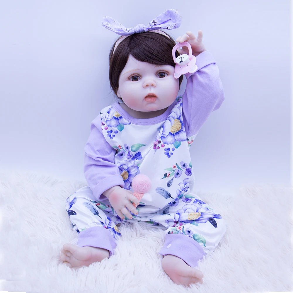big eyes doll 57cm bebe reborn doll very cute Round face doll 0-6 Month baby size all silicone reborn kit juguetes para doll gif
big eyes doll 57cm bebe reborn doll very cute Round face doll 0-6 Month baby size all silicone reborn kit juguetes para doll gif
