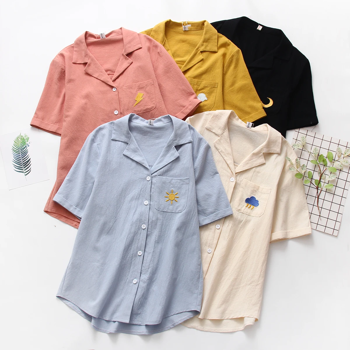 Summer Cartoon Embroidery Shirts Women's Short-sleeved Blouse Casual Loose College Style Tops Office Lady Oversize Clothing
Summer Cartoon Embroidery Shirts Women's Short-sleeved Blouse Casual Loose College Style Tops Office Lady Oversize Clothing