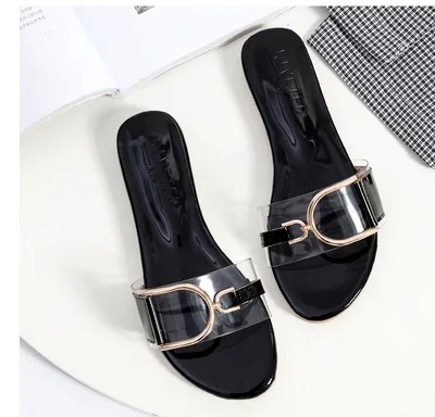 BLACK BUCKLE