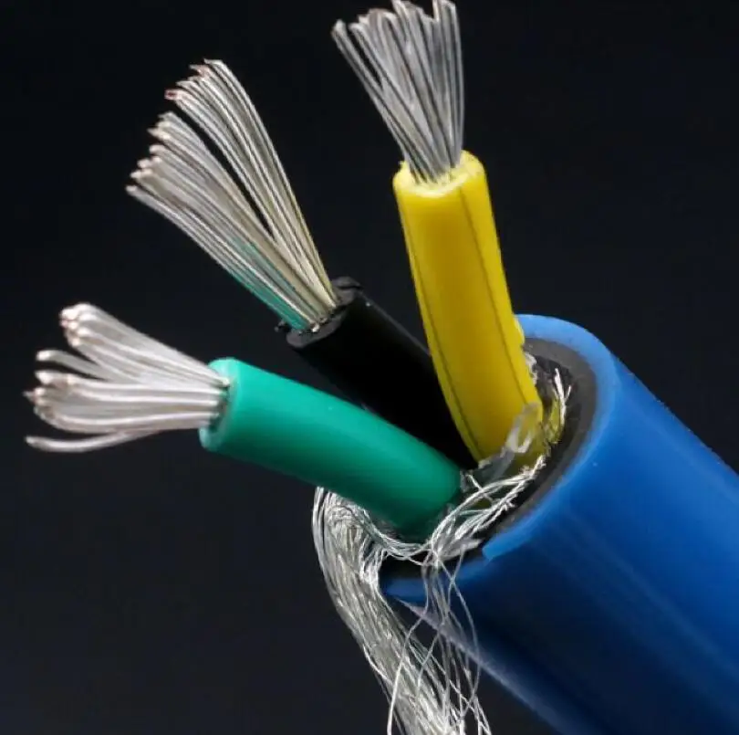 Hi-End Hifi OFC silver plated power cable Power staticizer power filter AC power cord AMP DVD VCD CD player
Hi-End Hifi OFC silver plated power cable Power staticizer power filter AC power cord AMP DVD VCD CD player