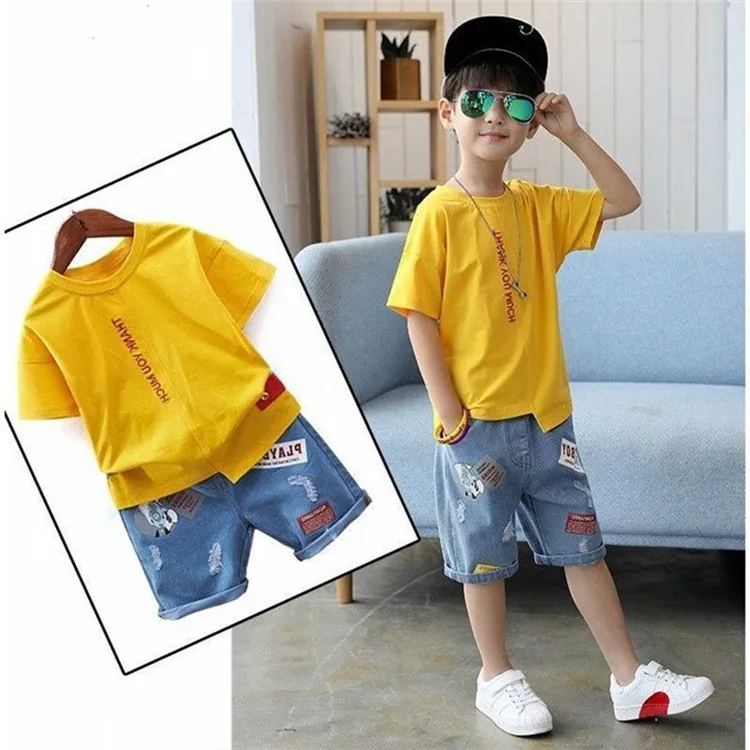 Boys Clothes Set Summer New Kids Cotton Letter Short Sleeve T-shirt + Denim Shorts Two-piece
Boys Clothes Set Summer New Kids Cotton Letter Short Sleeve T-shirt + Denim Shorts Two-piece