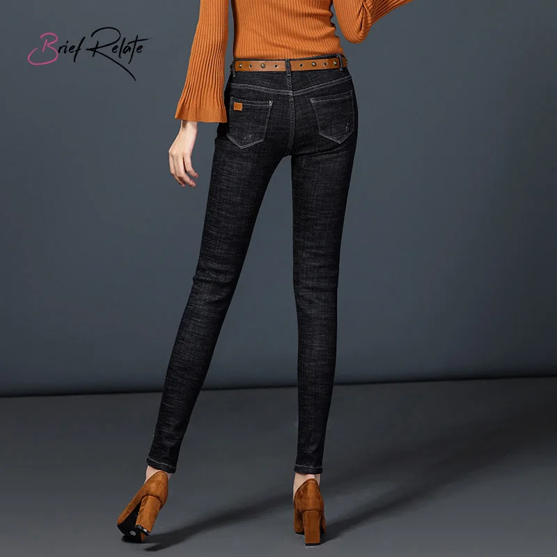 Brief Relate Black Denim Jeans Woman Fluff Full-length Pants Mid-waist Comfortable Elastic Skinny Denim Pants
Brief Relate Black Denim Jeans Woman Fluff Full-length Pants Mid-waist Comfortable Elastic Skinny Denim Pants