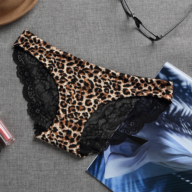 Women lace Panties Seamless Cotton Panty Hollow briefs Underwear women underwear seamless panties spandex fashion free shipping
Women lace Panties Seamless Cotton Panty Hollow briefs Underwear women underwear seamless panties spandex fashion free shipping