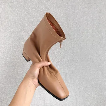 GPOKHDS 2020 women ankle boots soft cow leather zippers square toe autumn spring pigskin low heel female boots
GPOKHDS 2020 women ankle boots soft cow leather zippers square toe autumn spring pigskin low heel female boots