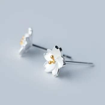 S925 Silvery Ear Nail Literature and Art Cherry Blossom Sweetness Flowers Female HF032
S925 Silvery Ear Nail Literature and Art Cherry Blossom Sweetness Flowers Female HF032