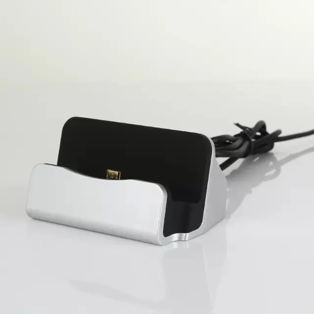 Universial USB 3.1 Micro USB Charge & Sync Dock For Samsung HTC Xiaomi Lenovo Smartphones
Universial USB 3.1 Micro USB Charge & Sync Dock For Samsung HTC Xiaomi Lenovo Smartphones