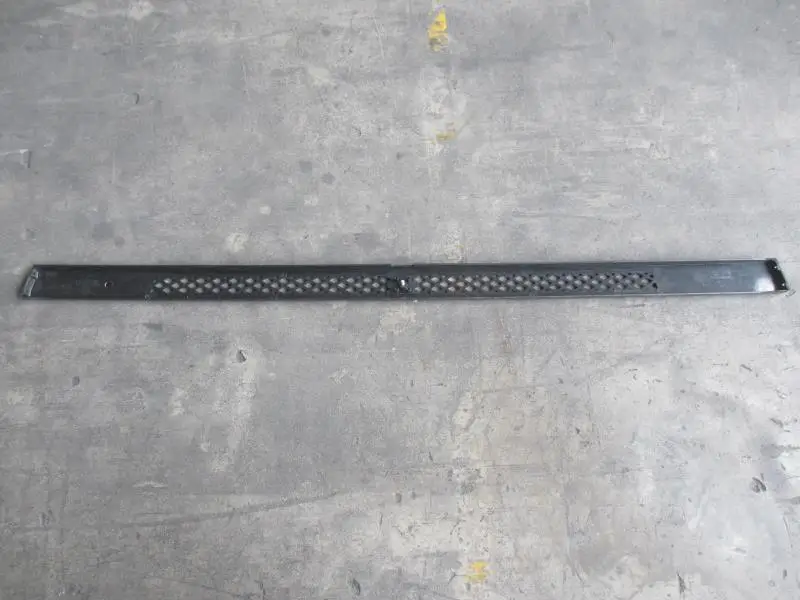 China Shacman Delong F3000 truck parts truck Iron bumper for heavy truck parts DZ93259932183
China Shacman Delong F3000 truck parts truck Iron bumper for heavy truck parts DZ93259932183