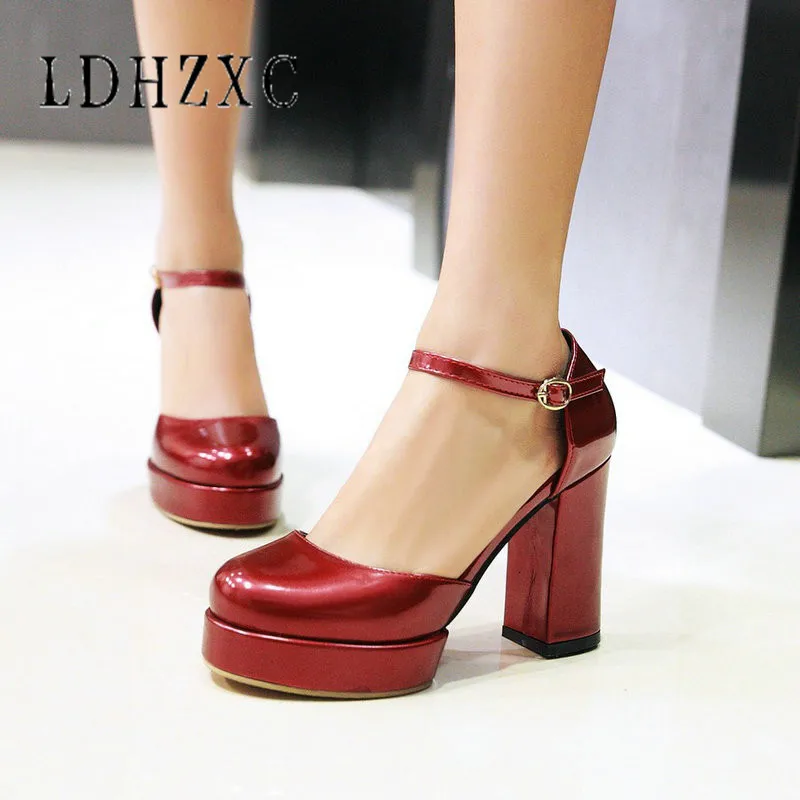 LDHZXC Women Shoes Square Super High Heel Sandals Round Toe Buckle Platform Sexy Party Sandals Fashion Size 34-45
LDHZXC Women Shoes Square Super High Heel Sandals Round Toe Buckle Platform Sexy Party Sandals Fashion Size 34-45