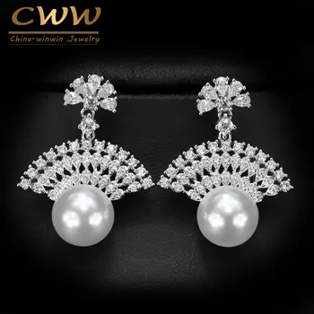 CWWZircons Vintage Design Tiny Cubic Zirconia Stones Setting Elegant Fan Shape Dangle Drop Pearl Earring For Women CZ052
CWWZircons Vintage Design Tiny Cubic Zirconia Stones Setting Elegant Fan Shape Dangle Drop Pearl Earring For Women CZ052
