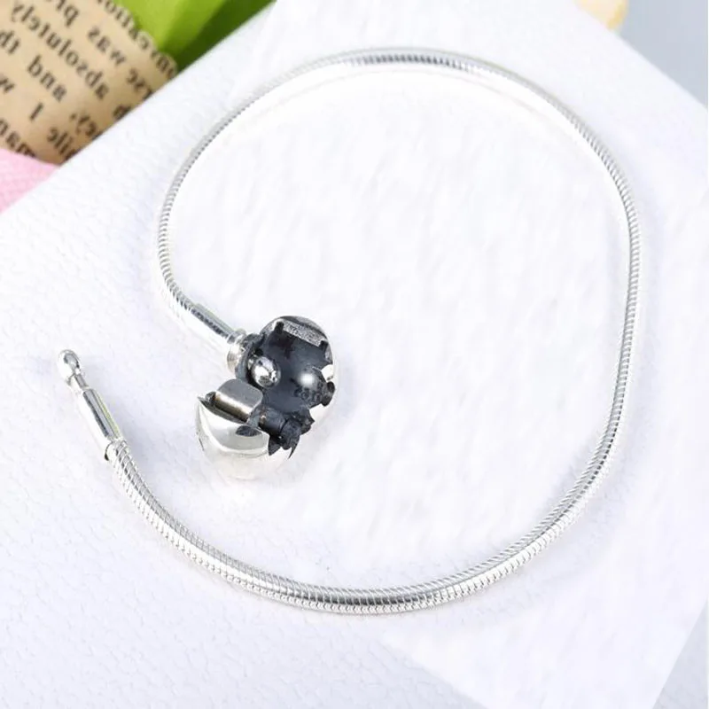 100% authentic 925 Sterling Silver snake bracelet Thin 2mm european charm bracelet and ring for Women Jewelry Gift
100% authentic 925 Sterling Silver snake bracelet Thin 2mm european charm bracelet and ring for Women Jewelry Gift