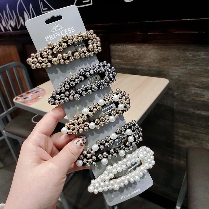 LEVAO New Korean Fashion Pearl Steel Ball Hairpins Women Side Bangs Headwear Hair Clip Girls Hair Accessories Barrettes Hairgrip
LEVAO New Korean Fashion Pearl Steel Ball Hairpins Women Side Bangs Headwear Hair Clip Girls Hair Accessories Barrettes Hairgrip