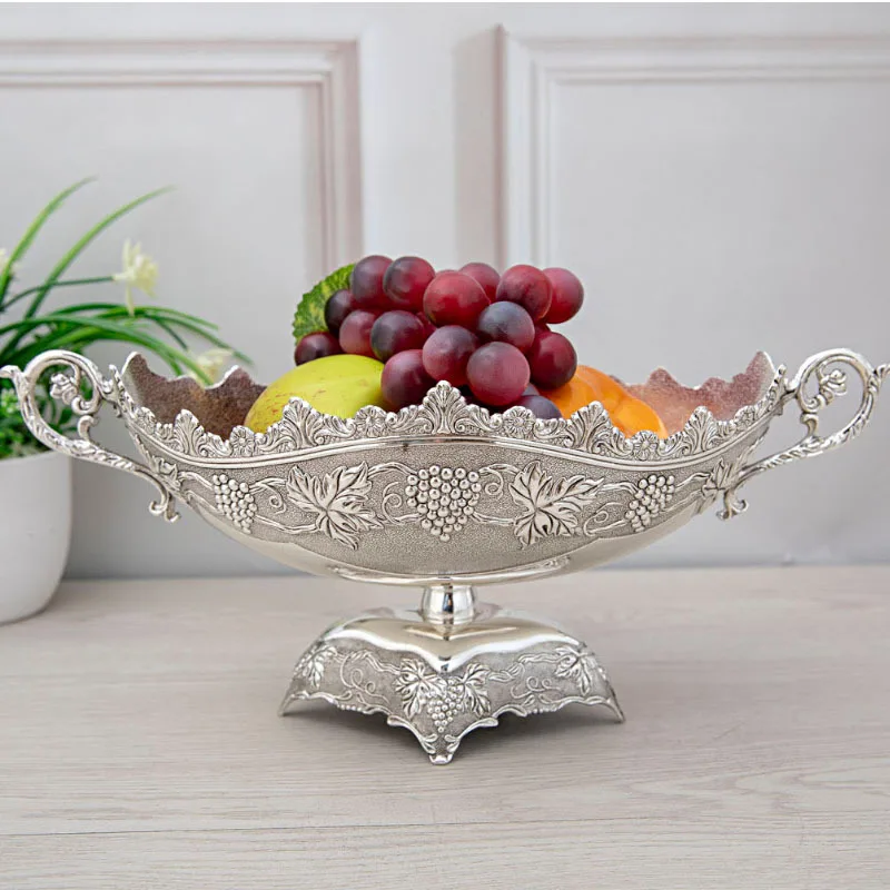 Upscale European Household Zinc Alloy Bright Silver Fruit Plate Fashion Creative Living Room Coffee Table Fruit Bowl Restaurant
Upscale European Household Zinc Alloy Bright Silver Fruit Plate Fashion Creative Living Room Coffee Table Fruit Bowl Restaurant