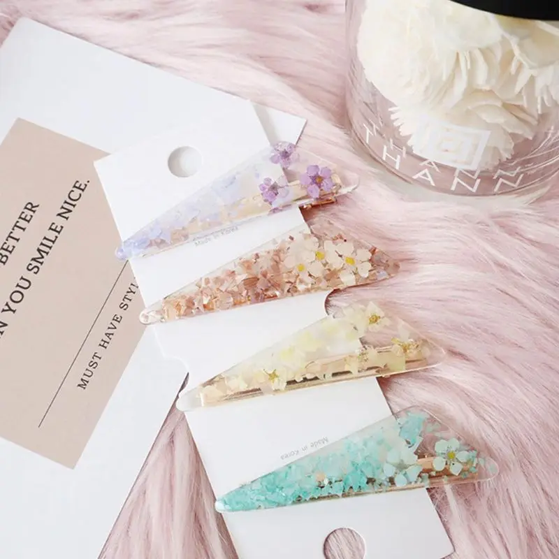 Japanese Fresh Style Literary Girls Duckbill Hair Clips Irregular Triangle Geometric Hairpins Sweet Candy Color Flower Barrettes
Japanese Fresh Style Literary Girls Duckbill Hair Clips Irregular Triangle Geometric Hairpins Sweet Candy Color Flower Barrettes