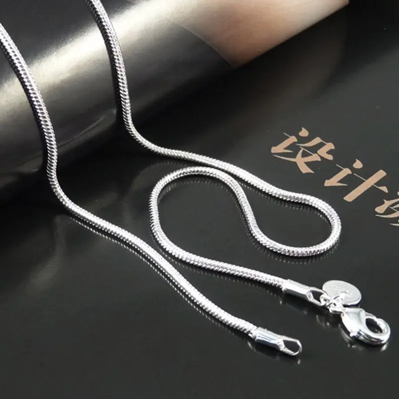 2018 New Hot Sale Necklace Chain Fashion Silver Plated Snake Necklace Chain 1.2mm Snake Chain In 24" Women Girls Ladies Choker
2018 New Hot Sale Necklace Chain Fashion Silver Plated Snake Necklace Chain 1.2mm Snake Chain In 24" Women Girls Ladies Choker